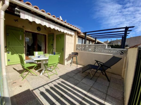 Villa T2 Mezzanine à 300m de la Plage avec Jardin, Idéal Famille, Parking, Animaux Acceptés - FR-1-795-37